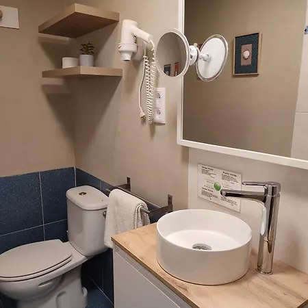 Cap D'or - Children Only From 16 Years Old 또사데마르